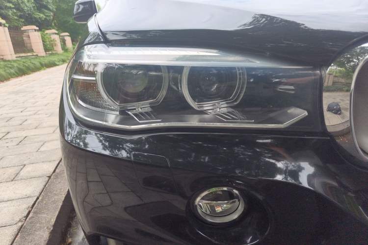 Used BMW X5 2017 xDrive35i Leading Model Right Front Headlight