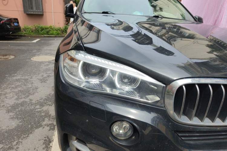 Used BMW X5 2017 xDrive28i Right Front Headlight
