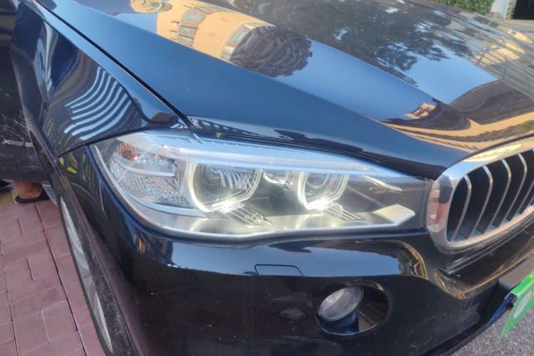 Used BMW X5 2017 xDrive28i Right Front Headlight