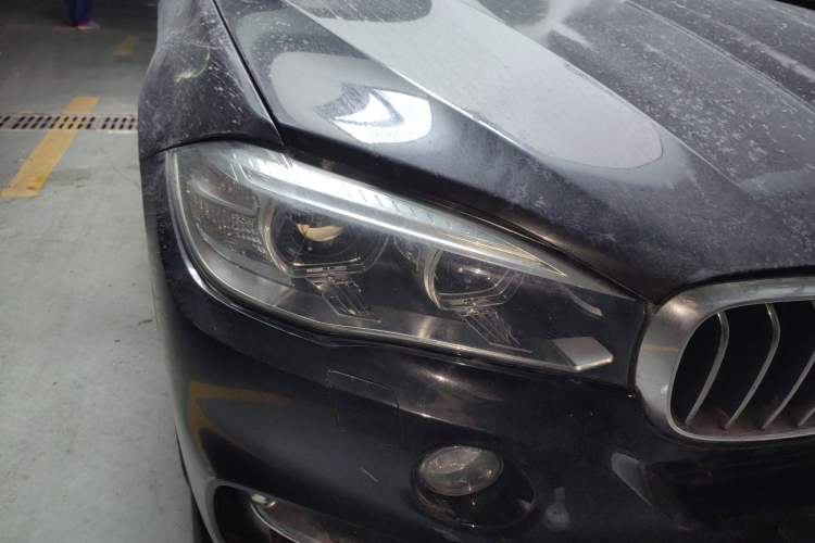 Used BMW X5 2017 xDrive28i Right Front Headlight