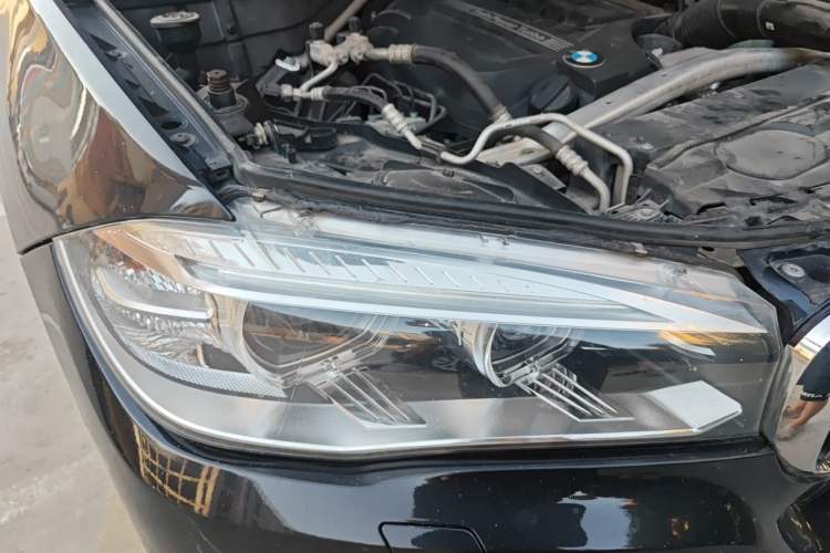 Used BMW X5 2017 xDrive35i Elegant Edition Right Front Headlight