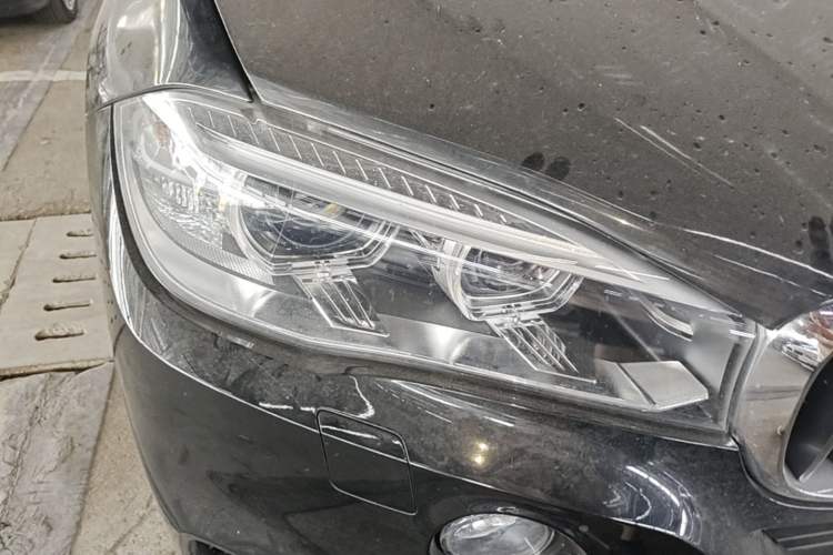 Used BMW X5 2017 xDrive28i Right Front Headlight