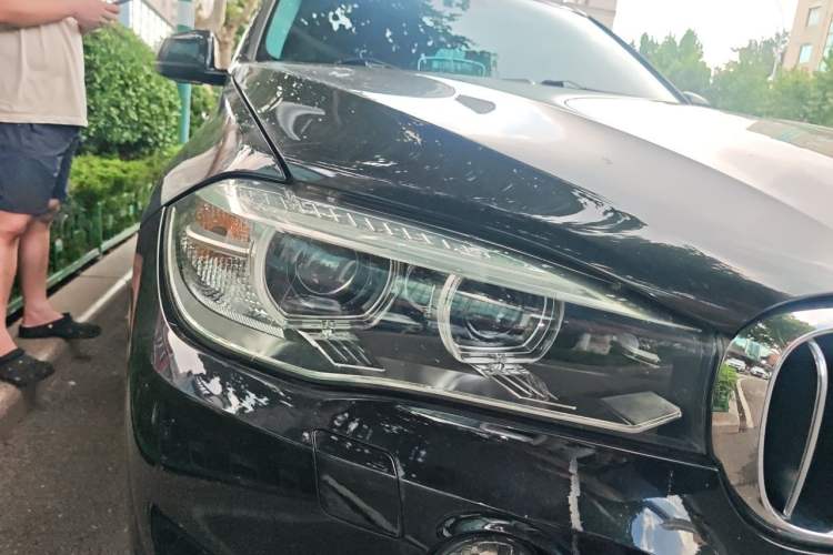 Used BMW X5 2017 xDrive28i Right Front Headlight