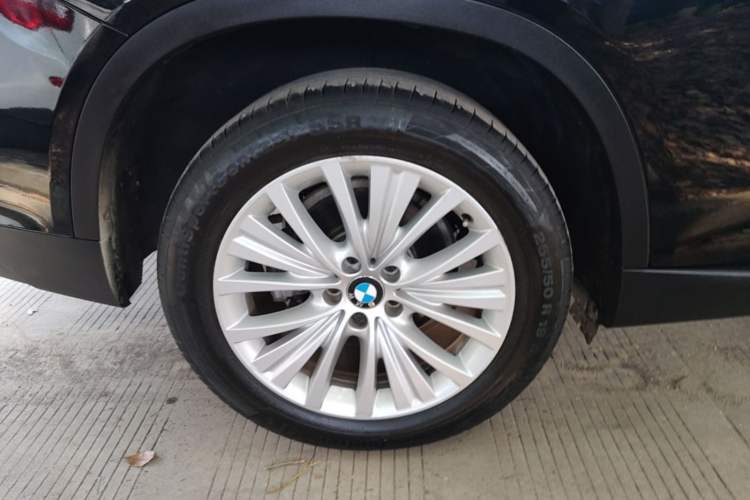 Used BMW X5 2017 xDrive35i Leading Model Right Rear Wheel Hub
