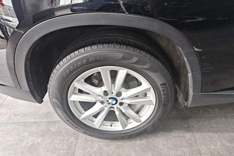 Used BMW X5 2017 xDrive35i Middle East Right Rear Wheel Hub
