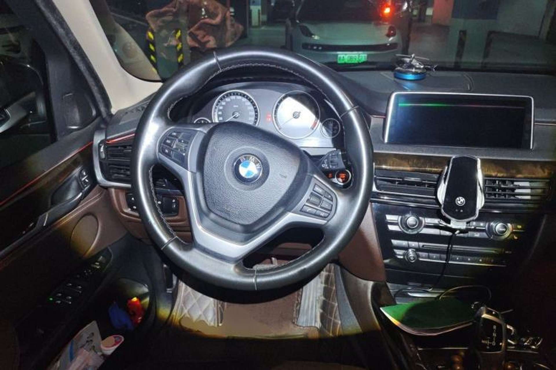 Used BMW X5 2017 xDrive28i Steering Wheel