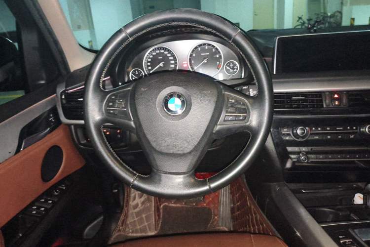 Used BMW X5  Steering Wheel