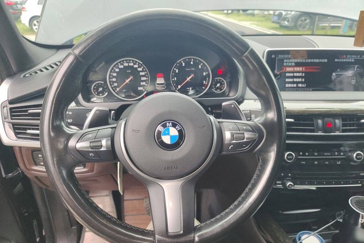 Used BMW X5 2017 xDrive35i M Sport Edition Steering Wheel