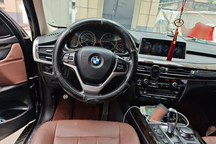 Used BMW X5 2017 xDrive28i Steering Wheel