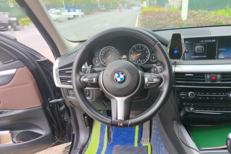 Used BMW X5 2017 xDrive35i Elegant Edition Steering Wheel