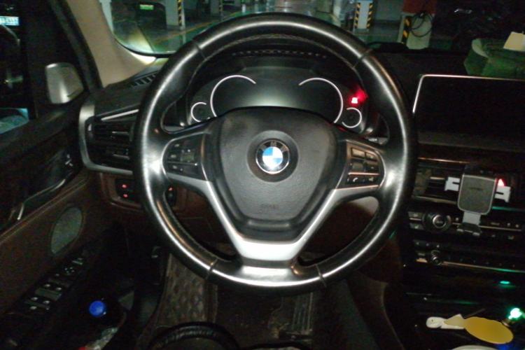 Used BMW X5 2017 xDrive28i Steering Wheel