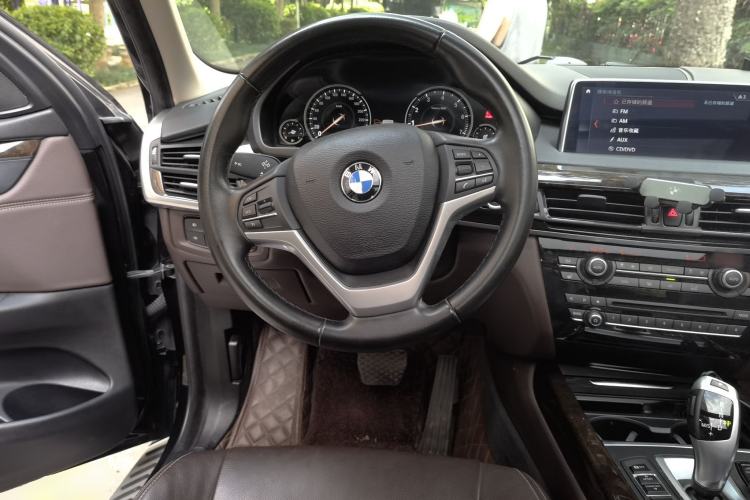 Used BMW X5 2017 xDrive28i Steering Wheel