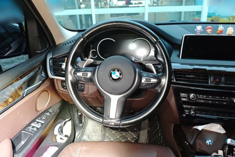 Used BMW X5 2017 xDrive28i Steering Wheel