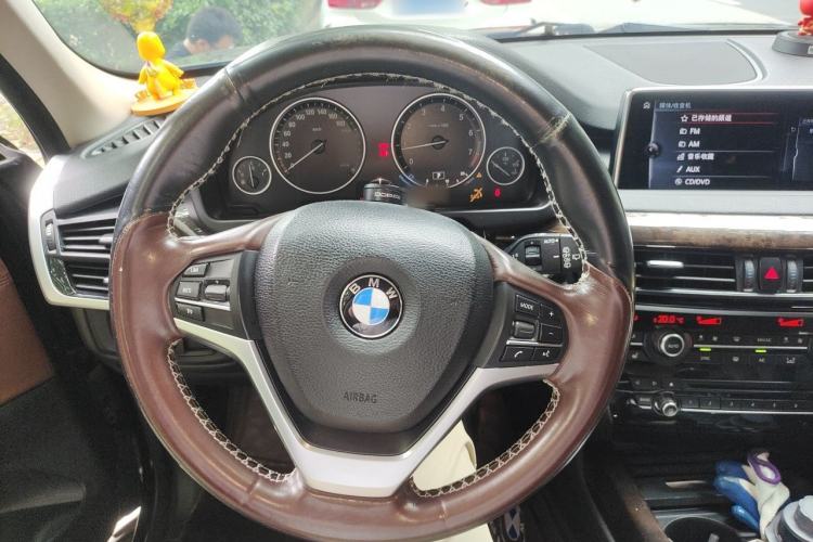 Used BMW X5 2017 xDrive28i Steering Wheel