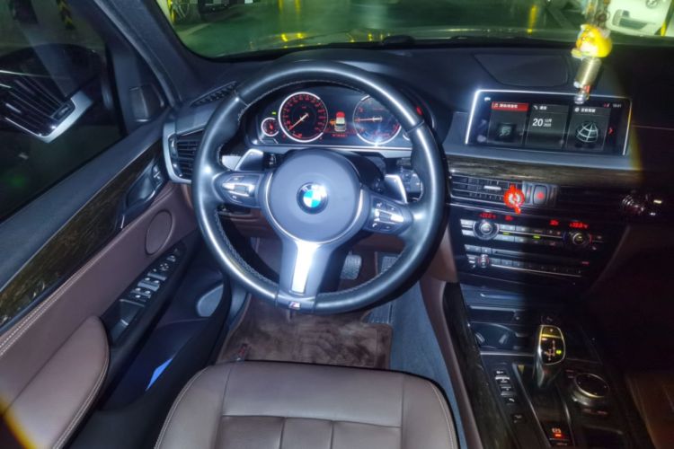 Used BMW X5 2017 xDrive35i M Sport Edition Steering Wheel