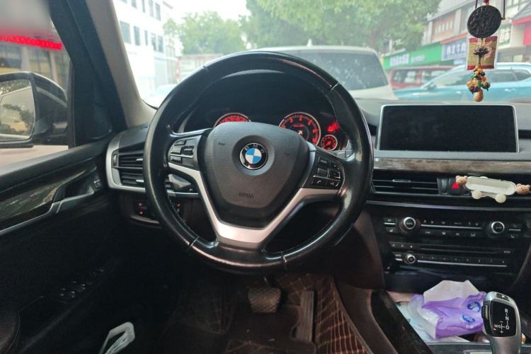 Used BMW X5 2017 xDrive28i Steering Wheel