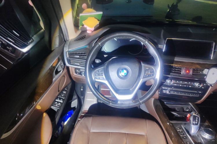 Used BMW X5 2017 xDrive28i Steering Wheel