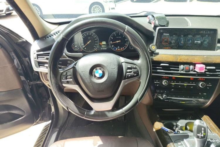 Used BMW X5 2017 xDrive28i Steering Wheel
