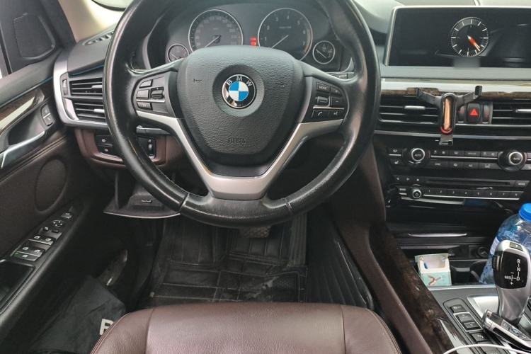 Used BMW X5 2017 xDrive35i Elegant Edition Steering Wheel