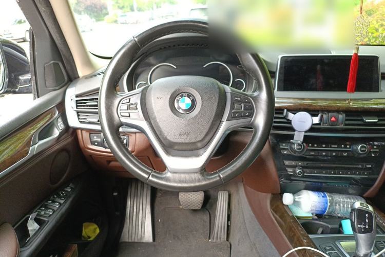 Used BMW X5 2017 xDrive28i Steering Wheel