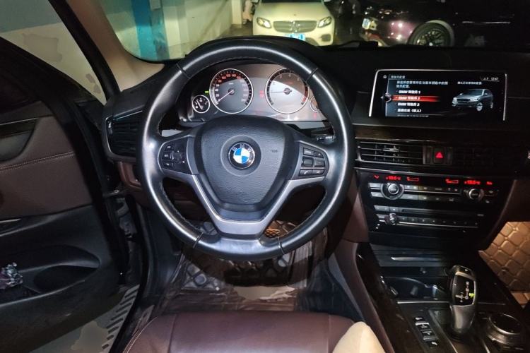 Used BMW X5 2017 xDrive28i Steering Wheel