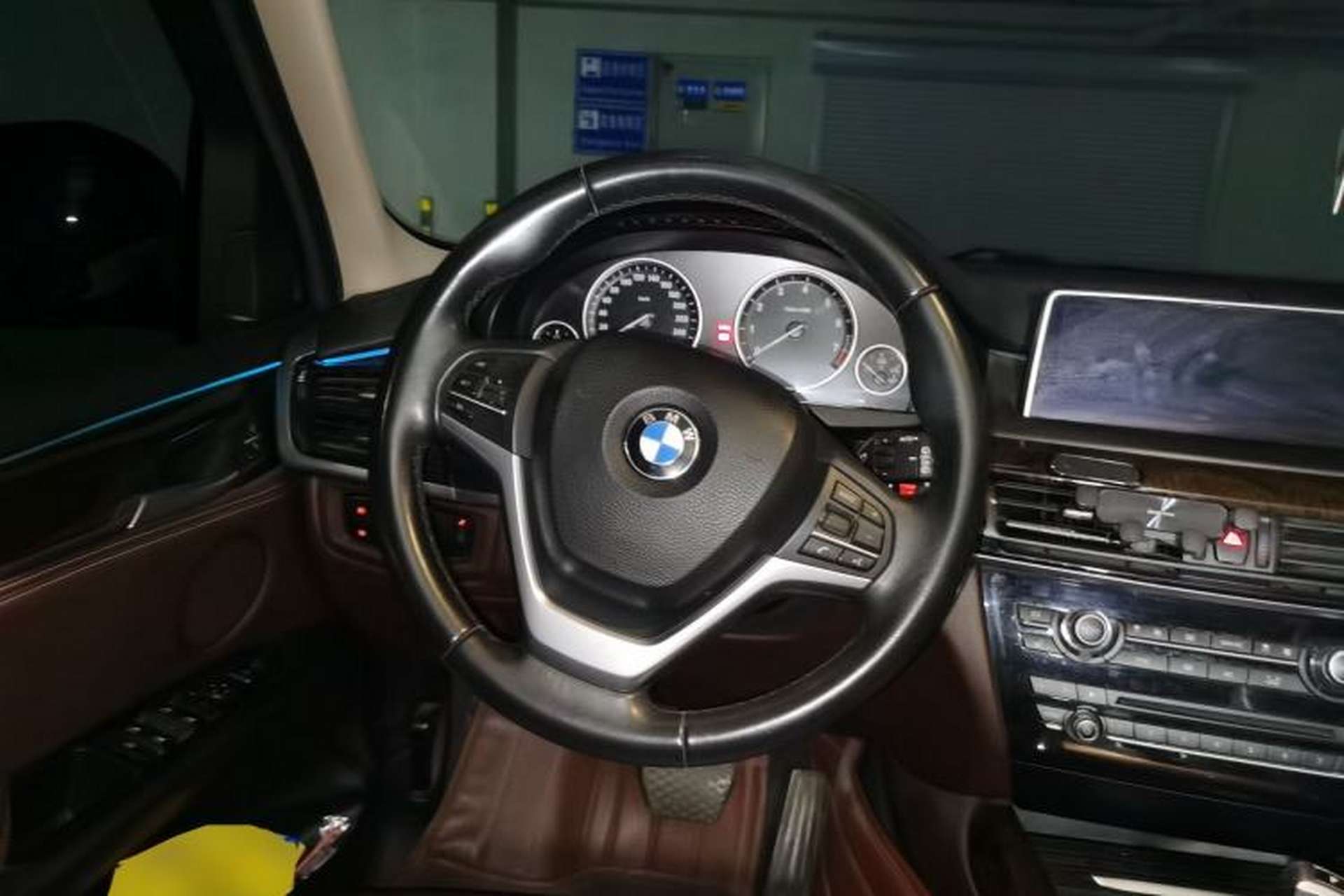 Used BMW X5 2017 xDrive28i Steering Wheel