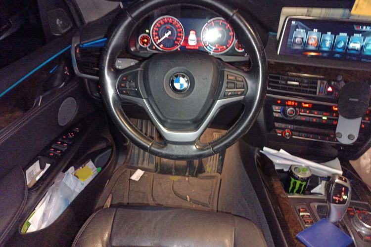 Used BMW X5 2017 xDrive35i Elegant Edition Steering Wheel