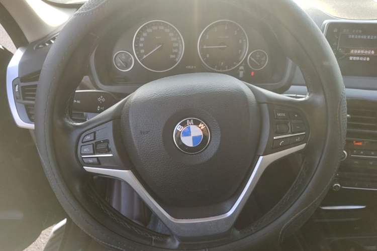 Used BMW X5 2017 xDrive28i Steering Wheel
