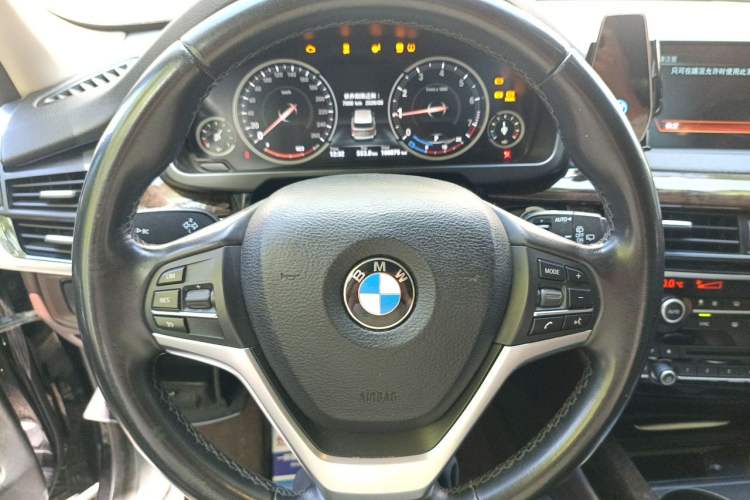 Used BMW X5 2017 xDrive28i Steering Wheel
