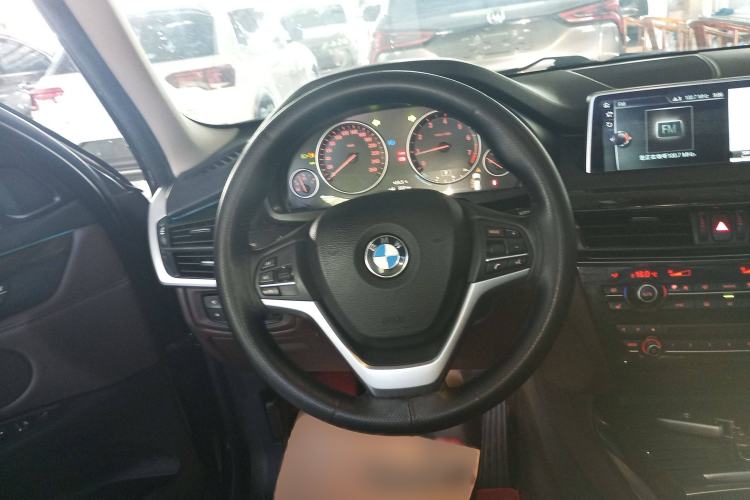 Used BMW X5 2017 xDrive28i Steering Wheel