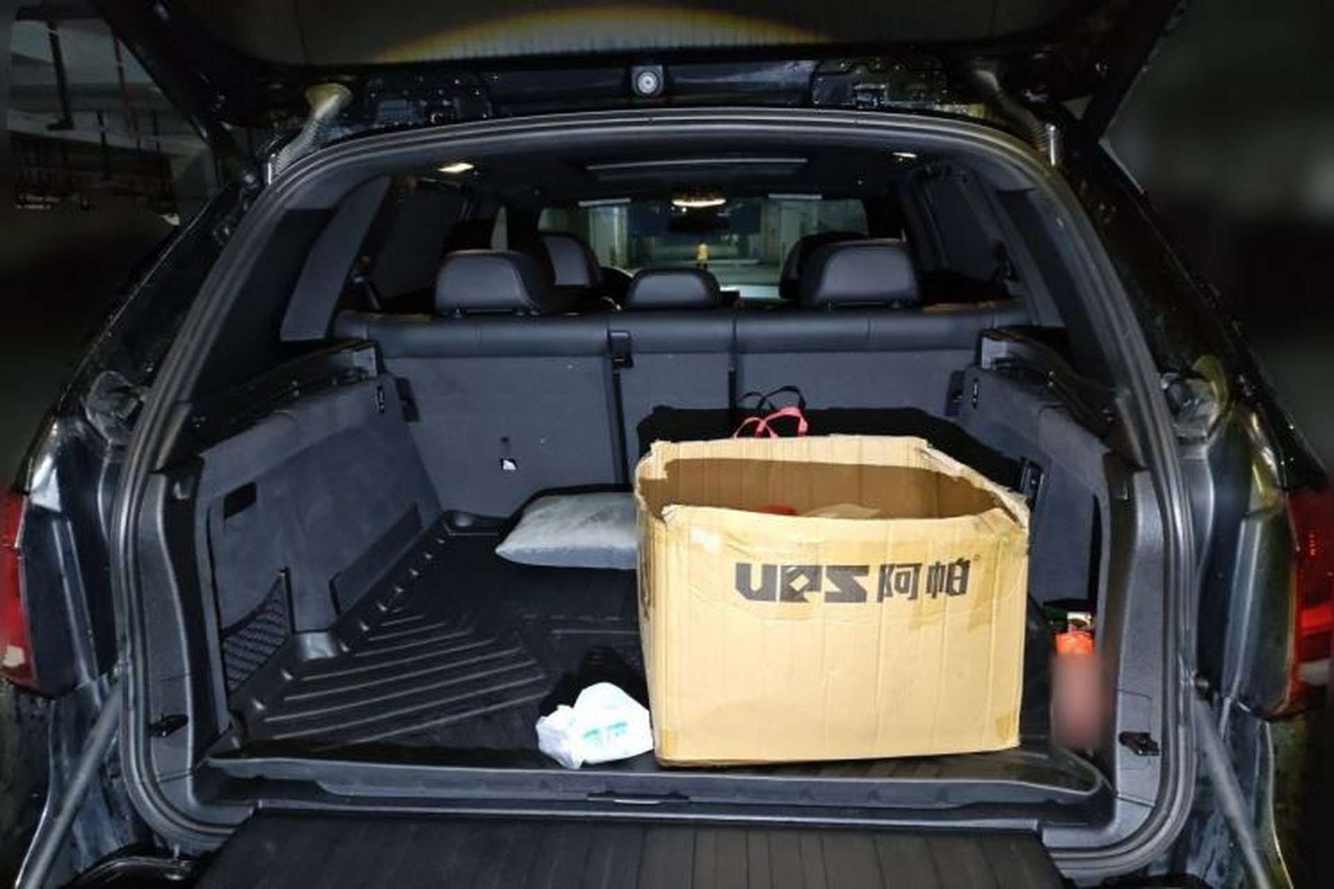 Used BMW X5 2017 xDrive35i M Sport Edition Trunk