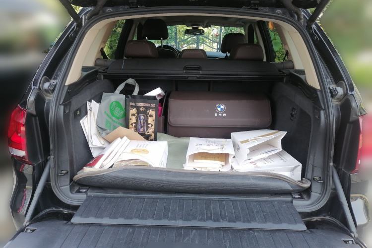 Used BMW X5 2017 xDrive28i Trunk