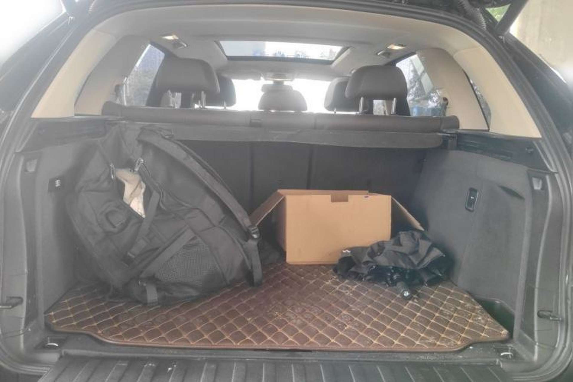 Used BMW X5 2017 xDrive28i Trunk