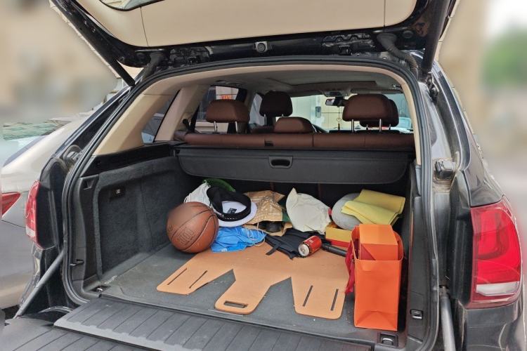 Used BMW X5 2017 xDrive28i Trunk