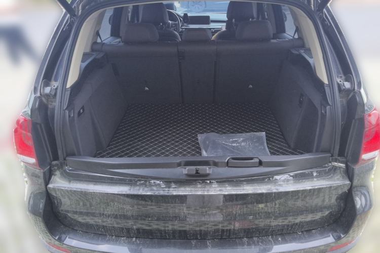 Used BMW X5 2017 xDrive28i Trunk
