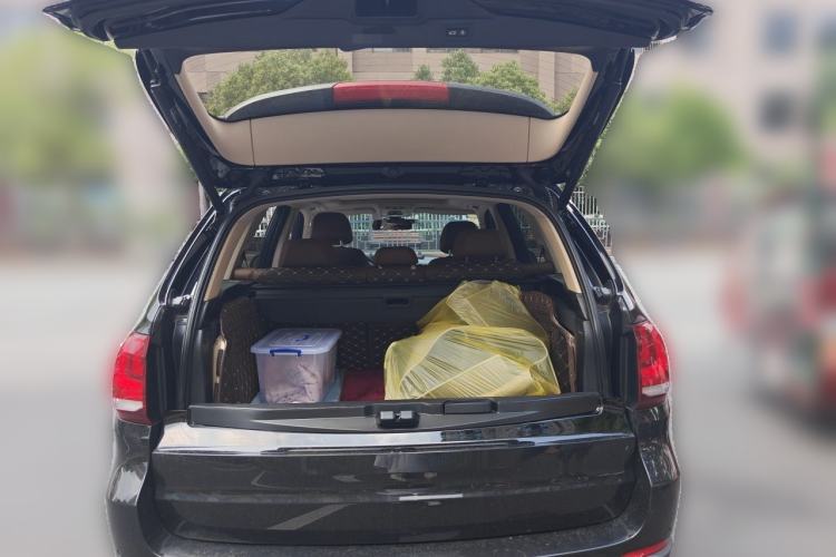 Used BMW X5  Trunk