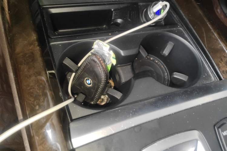 Used BMW X5 2017 xDrive28i Vehicle Key