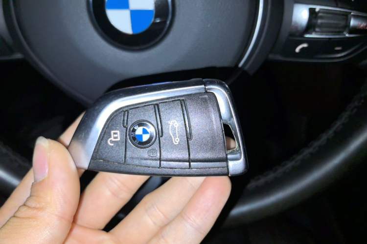 Used BMW X5 2017 xDrive35i M Sport Edition Vehicle Key