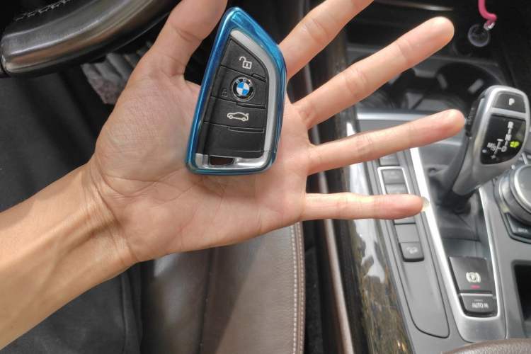 Used BMW X5 2017 xDrive35i M Sport Edition Vehicle Key