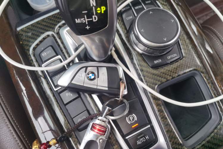 Used BMW X5 2017 xDrive35i Elegant Edition Vehicle Key