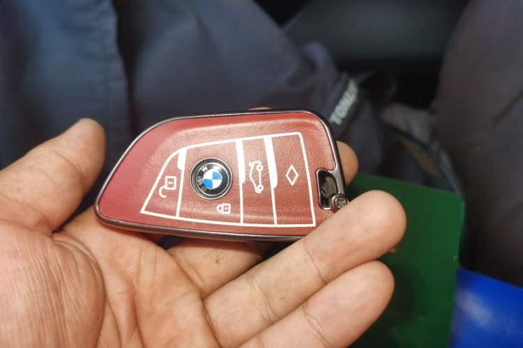 Used BMW X5 2017 xDrive35i Elegant Edition Vehicle Key
