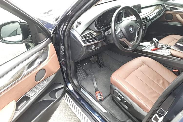 Used BMW X5 2017 xDrive35i Standard Model U.S. Specification Driver Seat