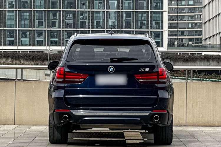 Used BMW X5 2017 xDrive28i Exterior 5