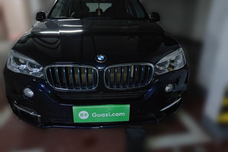 Used BMW X5 2017 xDrive28i Front