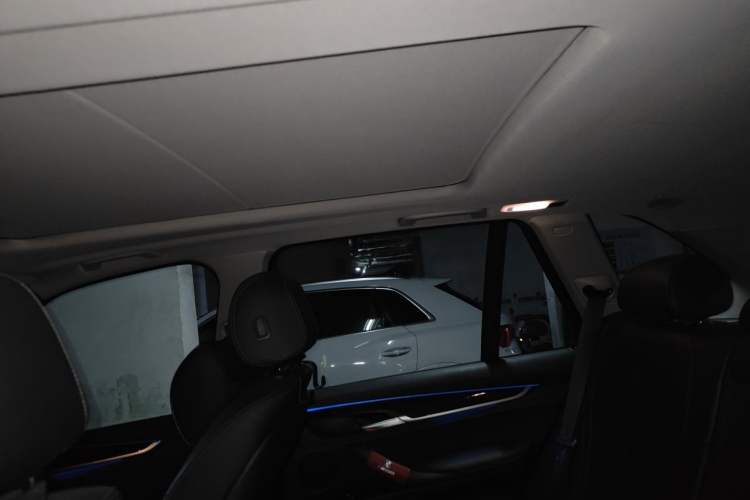 Used BMW X5 2017 xDrive28i Headliner