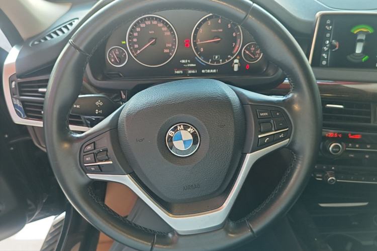 Used BMW X5 2017 xDrive28i Steering Wheel