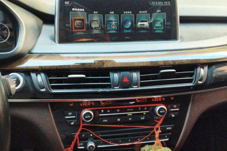 Used BMW X5 2017 xDrive35i Elegant Edition Audio And AC Panel
