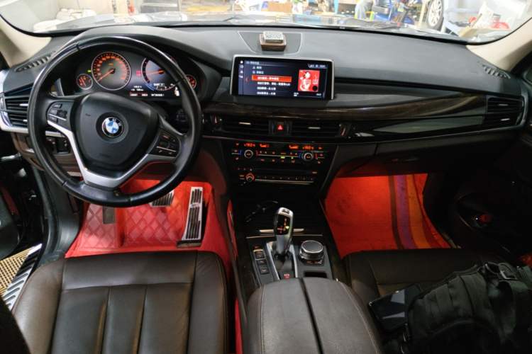 Used BMW X5 2017 xDrive35i Elegant Edition Center Console