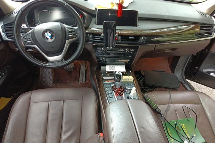 Used BMW X5 2017 xDrive28i Center Console