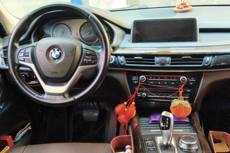Used BMW X5 2017 xDrive35i Elegant Edition Center Console